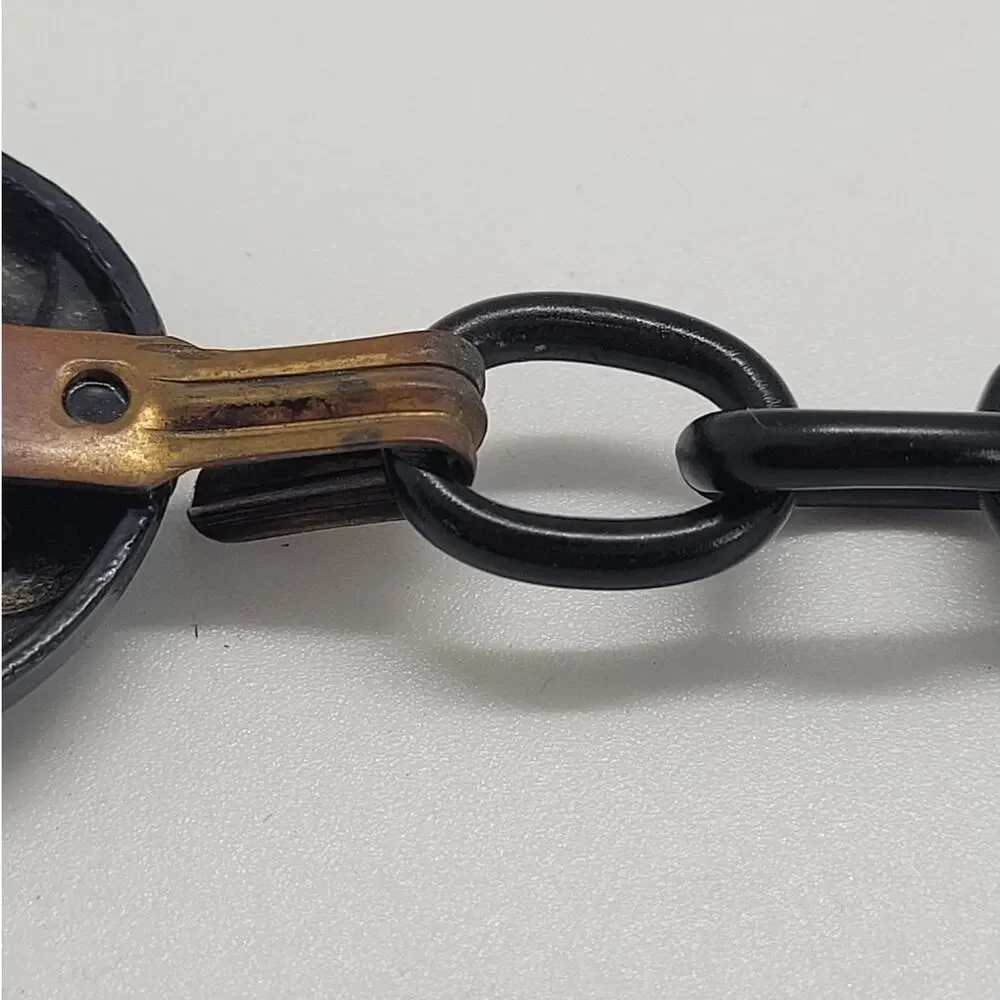 Vintage‎ Art Deco Cloak Clasp in Black & Gold – Classic Cape Accessory